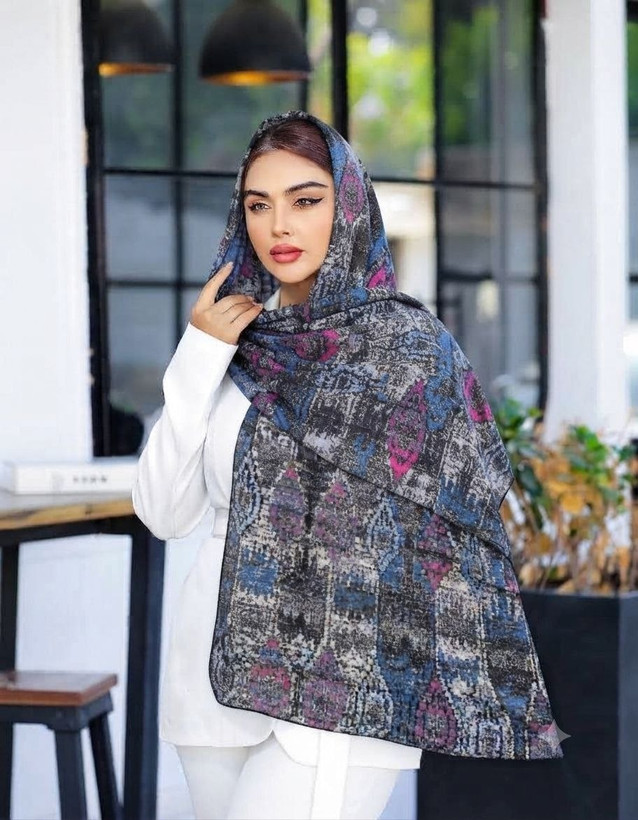 شال نخی چاپی با طرح اسلیمی