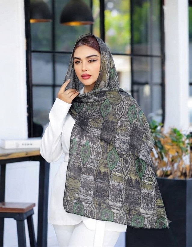 شال نخی چاپی با طرح اسلیمی